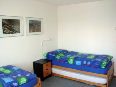 Schlafzimmer 1